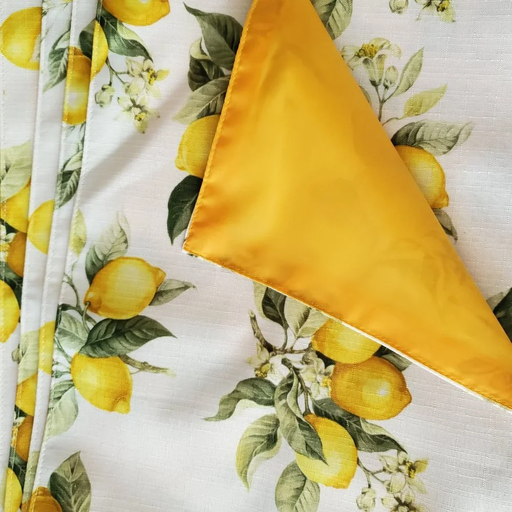 Lemon Placemats, set of 4, Polyester Yellow Green Reversible, Citrus Fruit Decor - Picture 2 of 5